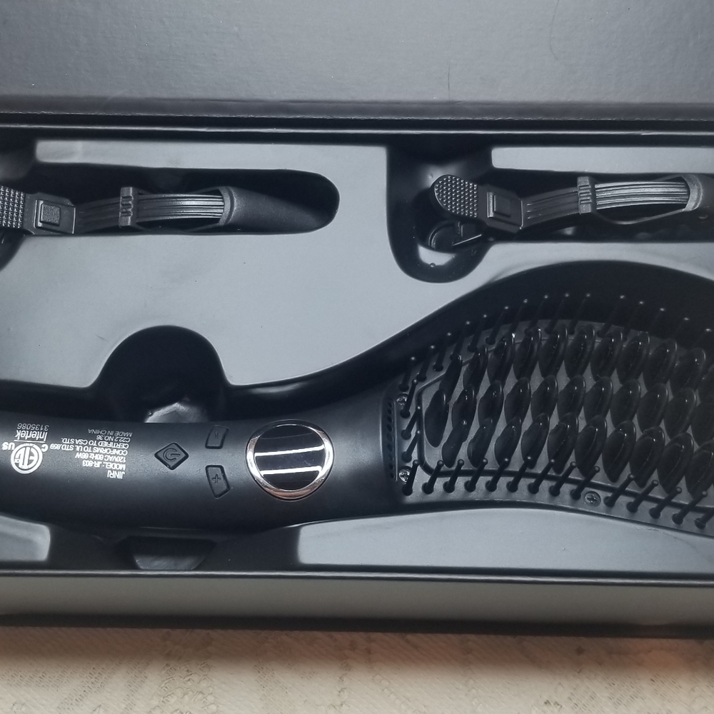 Jinri Heated Straightening Brush